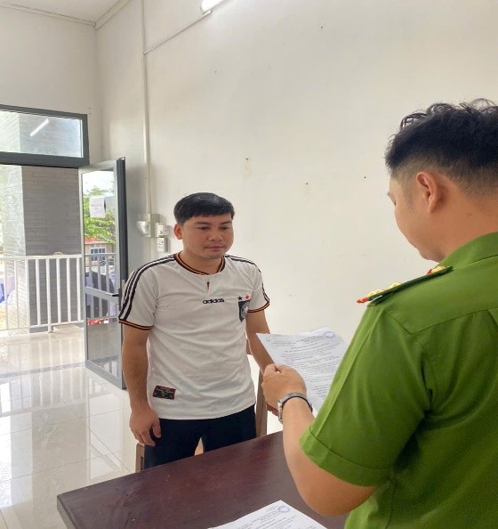Đối tượng Giang