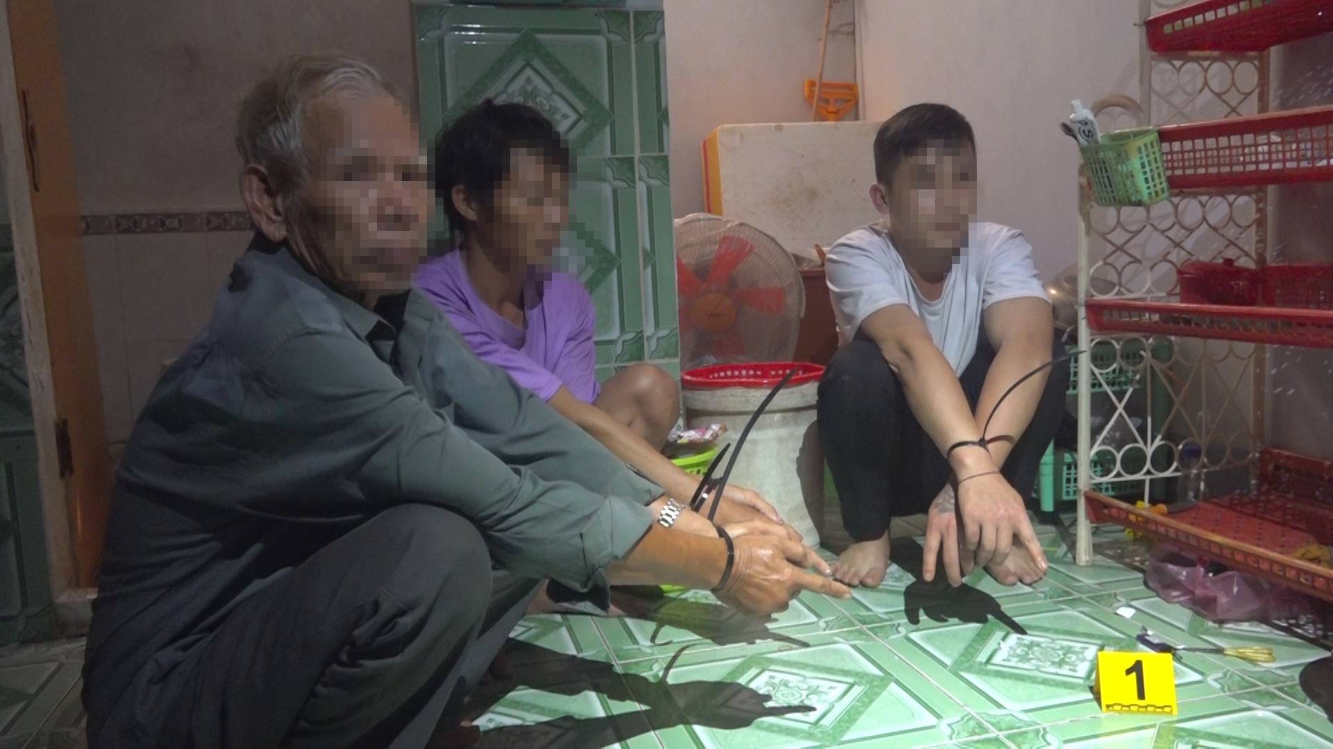 03 đối tượn có liên quan