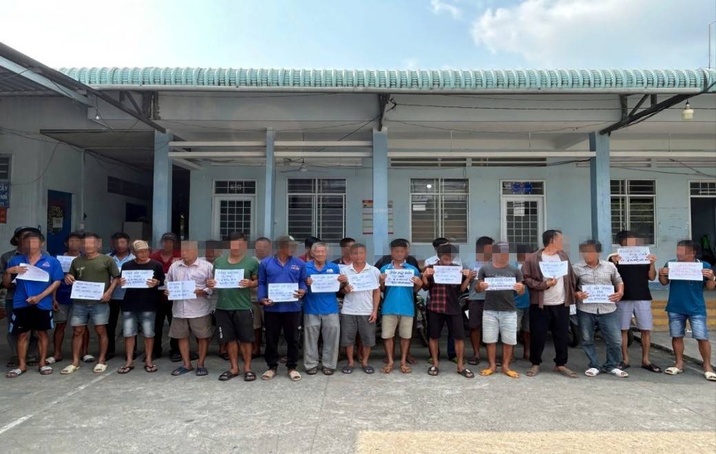 26 đối tượng đánh bạc