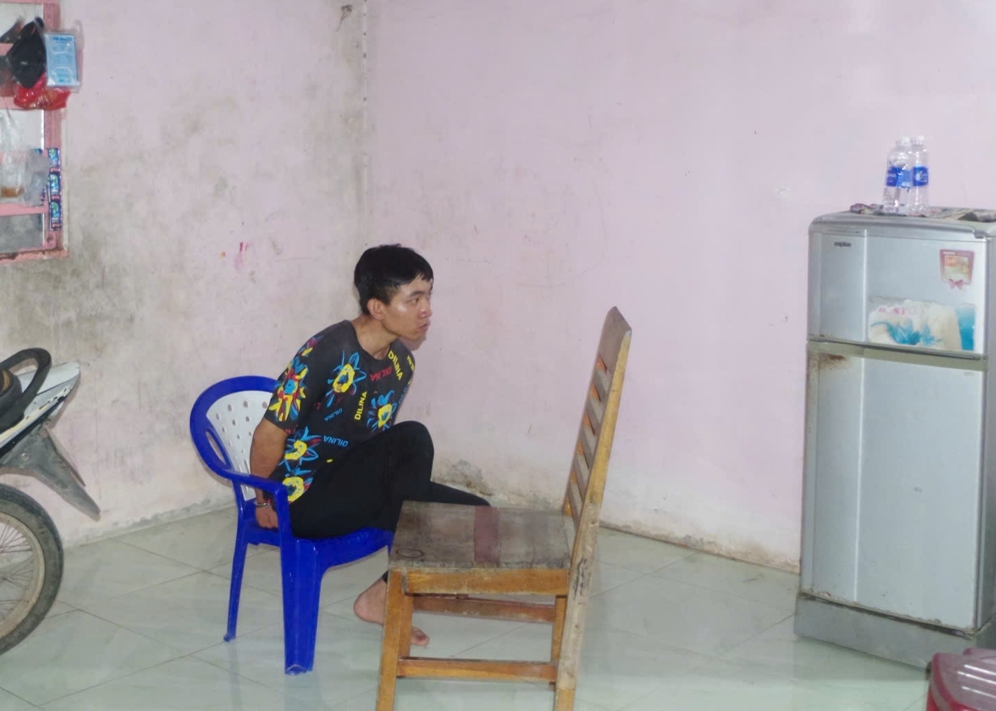 Các đối tượng bị bắt quả tang