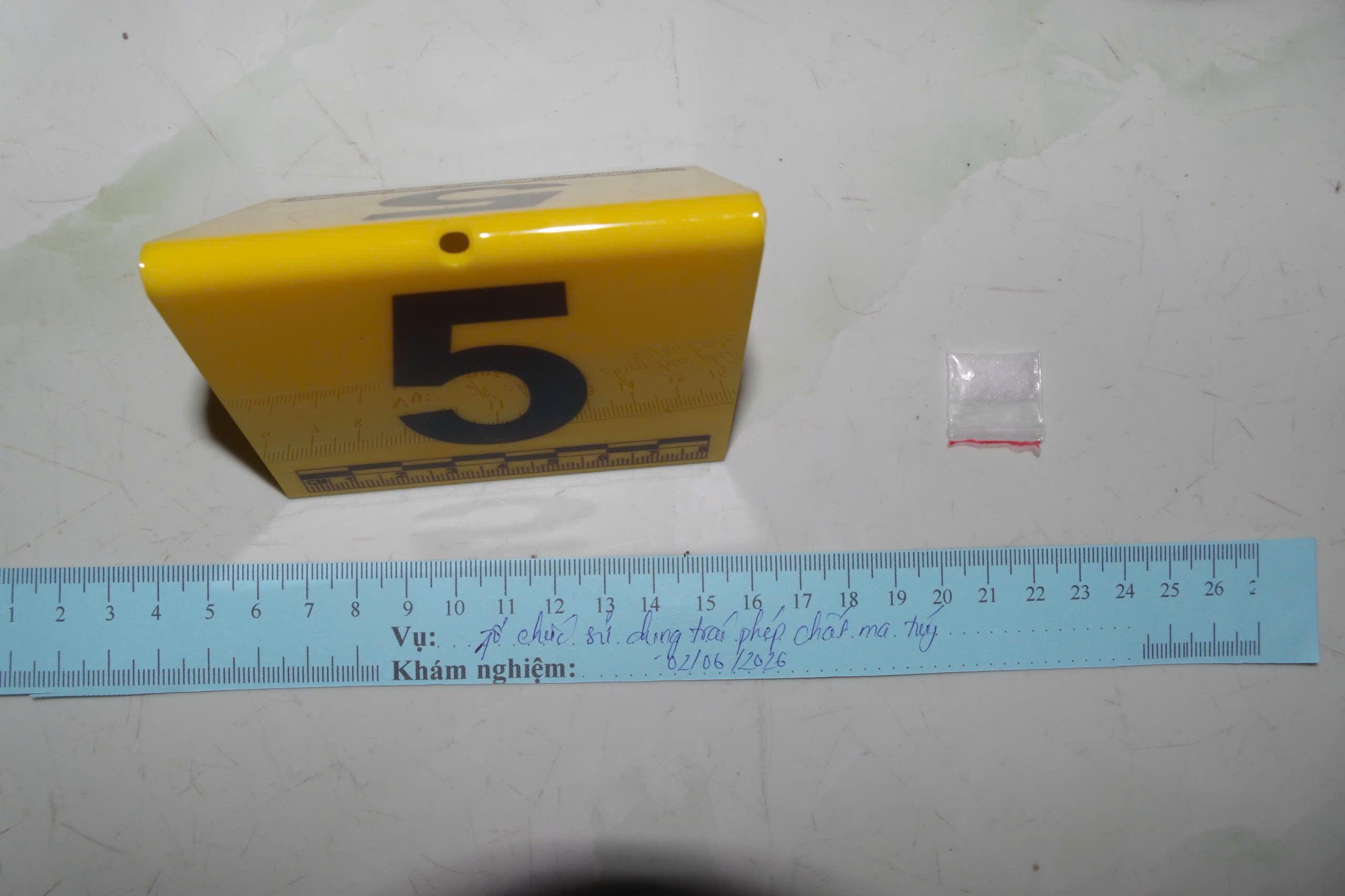 Các hình ảnh tang vật thu giữ