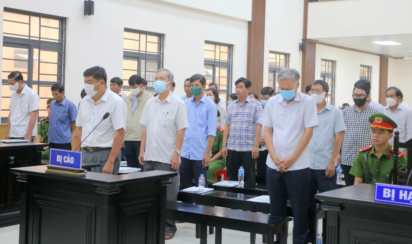 Các bị cáo trước Tòa