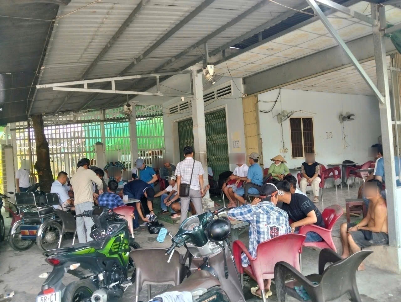 Hiện trượng vụ đánh bạc