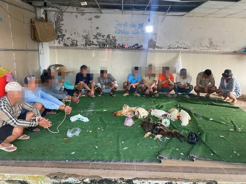 13 đối tượng có liên quan bị bắt