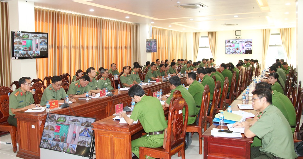 Description: F:\KHOI\TUYEN TRUYEN 2025\ĐB.jpg