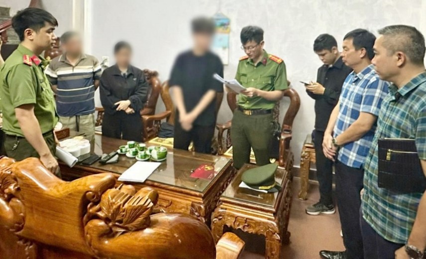 khám nhà đối tượng X